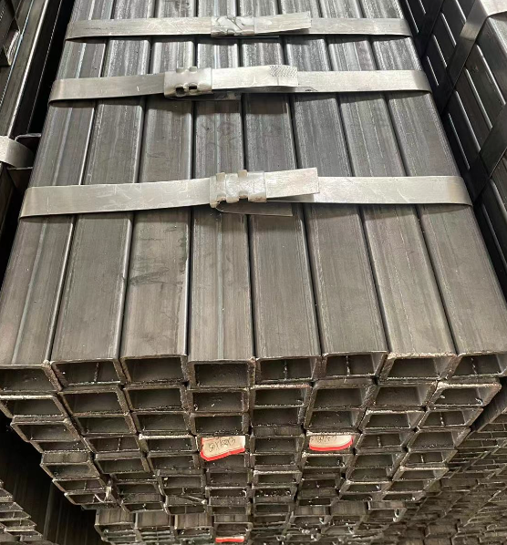 长宁工业用梯子 镀锌管焊接梯子 铁梯子方管梯